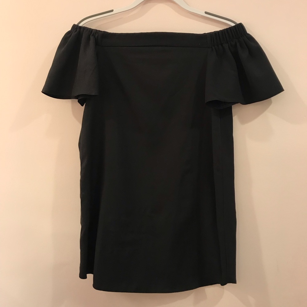 Black Missguided Off-The-Shoulder Dress